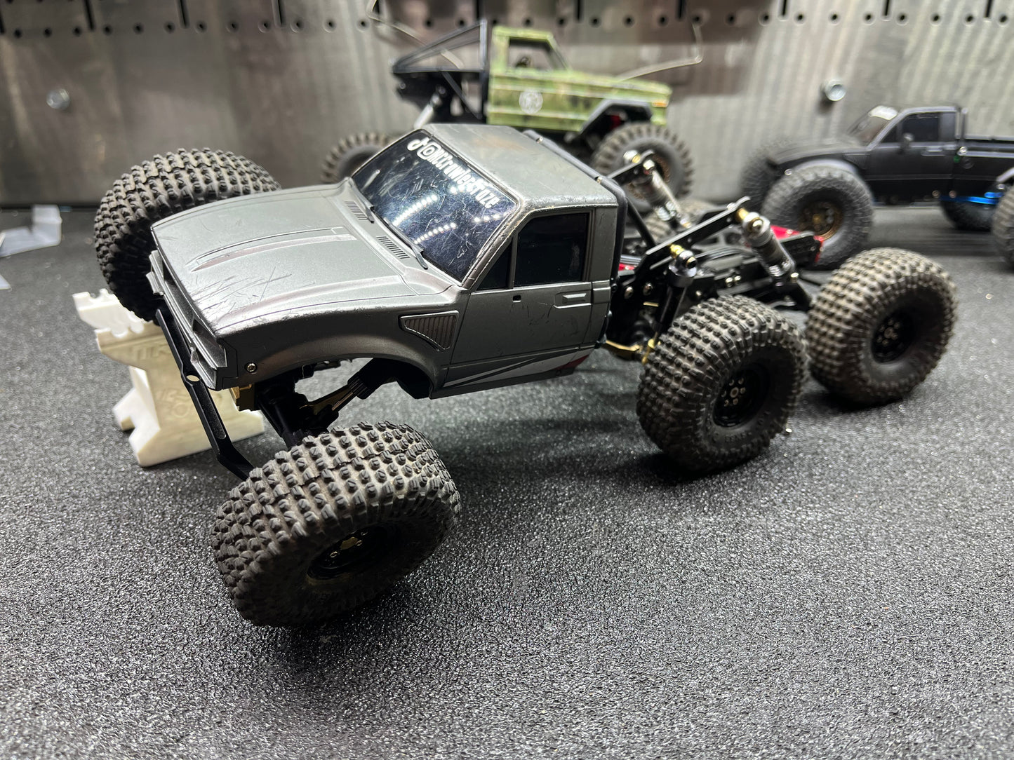 TRX6M 6X6 REAR CHASSIS HINGE 6 WHEEL STEER “STACY” BUILD