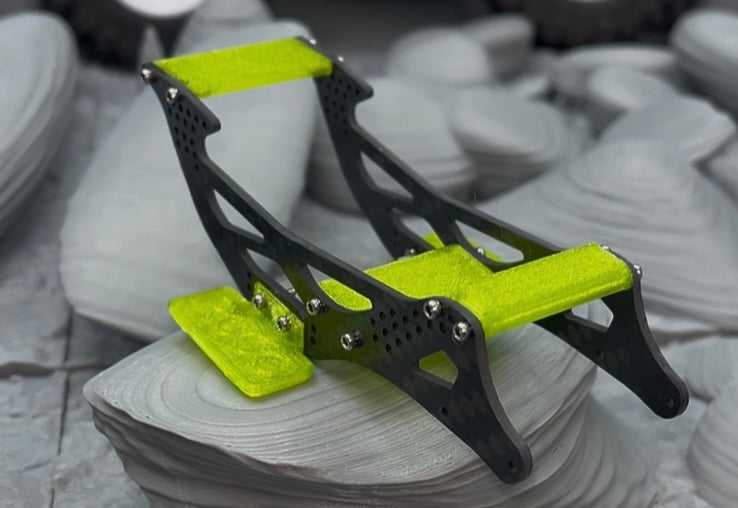 RCCC CARBON FIBER MAGNET/VELCRO MOUNT CHASSIS 32 FOR ASCENT 32 OPT. 3