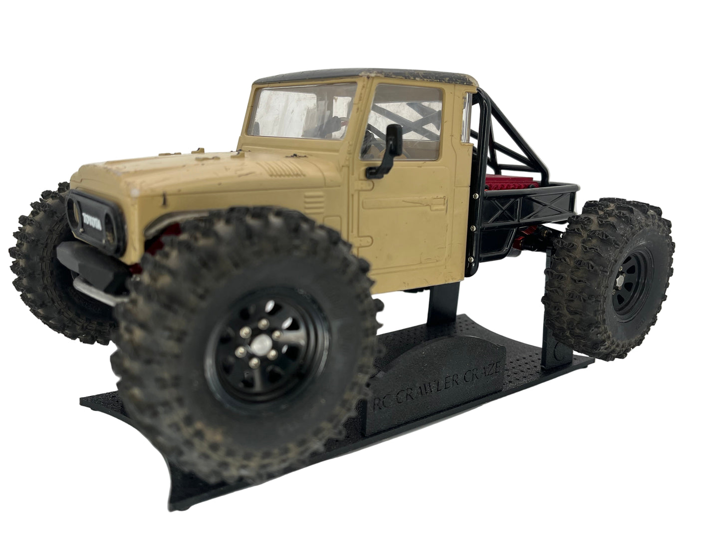 RCCC 1/24 AND 1/18 SCALE RC CRAWLER STAND WITH CUSTOMIZABLE NAME/LOGO PLATE