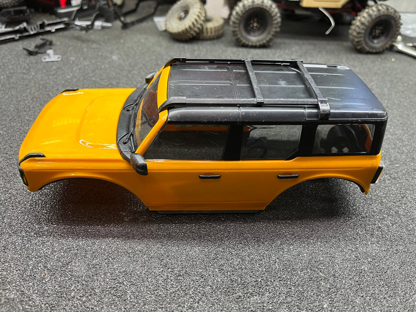 TRAXXAS CYBER ORANGE BRONCO BODY WITH PRO-scale light kit