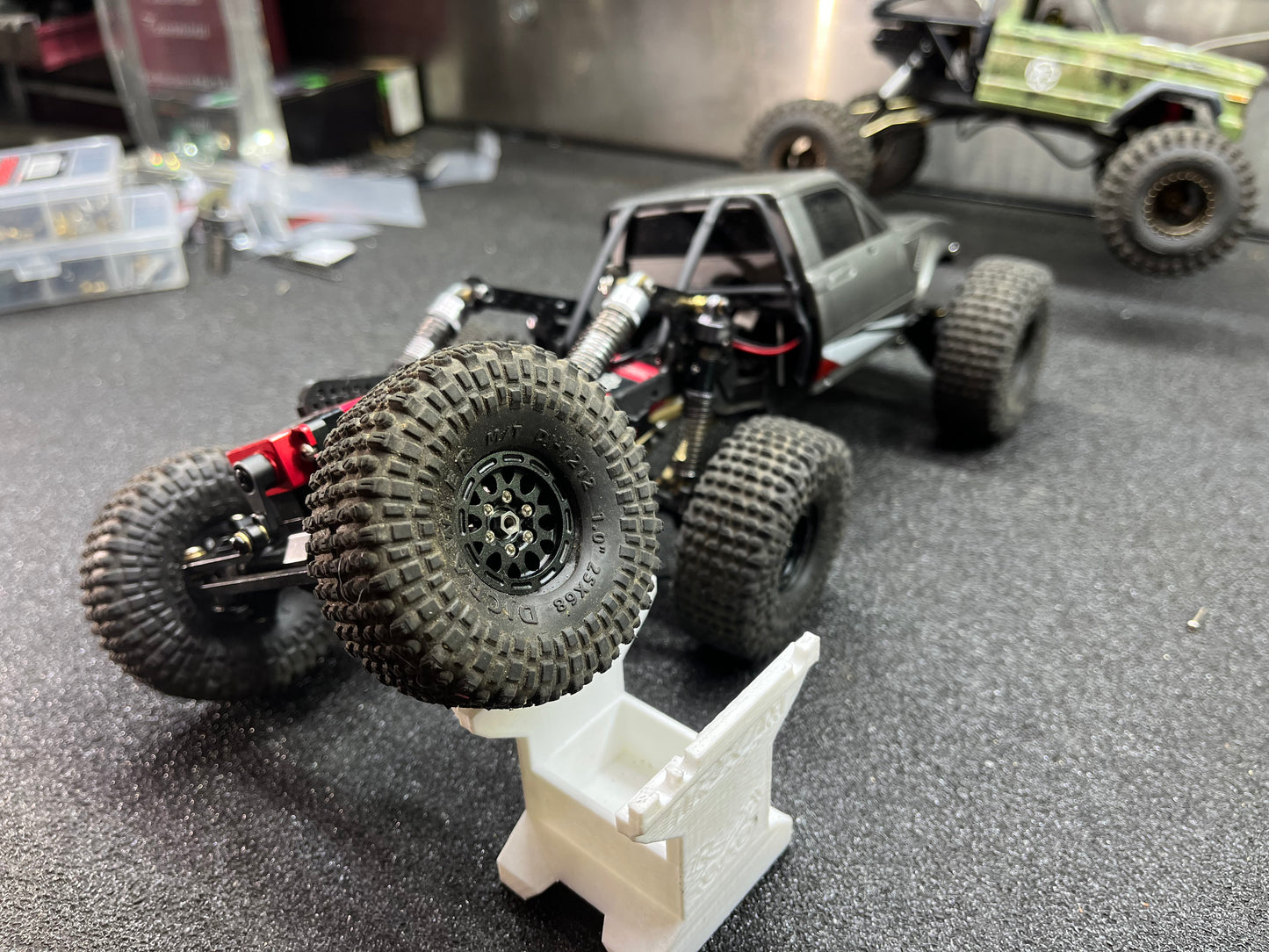 TRX6M 6X6 REAR CHASSIS HINGE 6 WHEEL STEER “STACY” BUILD